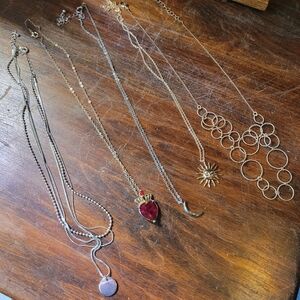 💚💚3 for $15💚💚 Lot of 5 necklaces